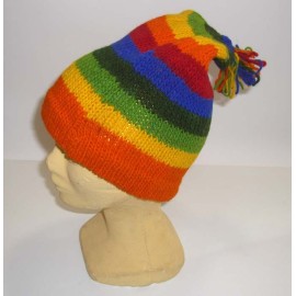 Bonnet en laine couleur arc en ciel