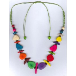 C179 Collier ivoire végétal ( tagua)