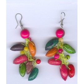 Boucles d'oreilles en noyaux d'olives